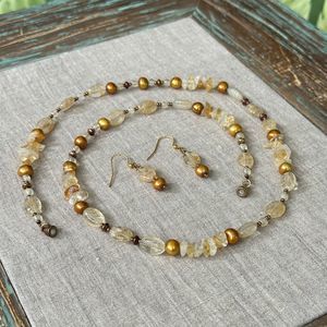 Vintage Quartz Stone Gold Pearl Gem Chip Necklace & Earrings Set Gold Tone 12"